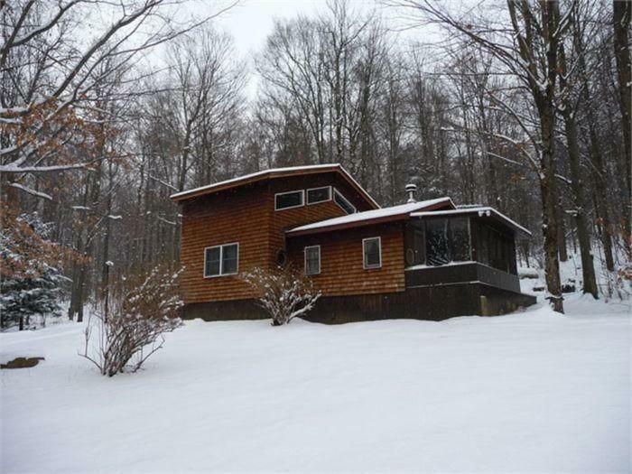 Cedarwood Lodge Penfield Exterior photo